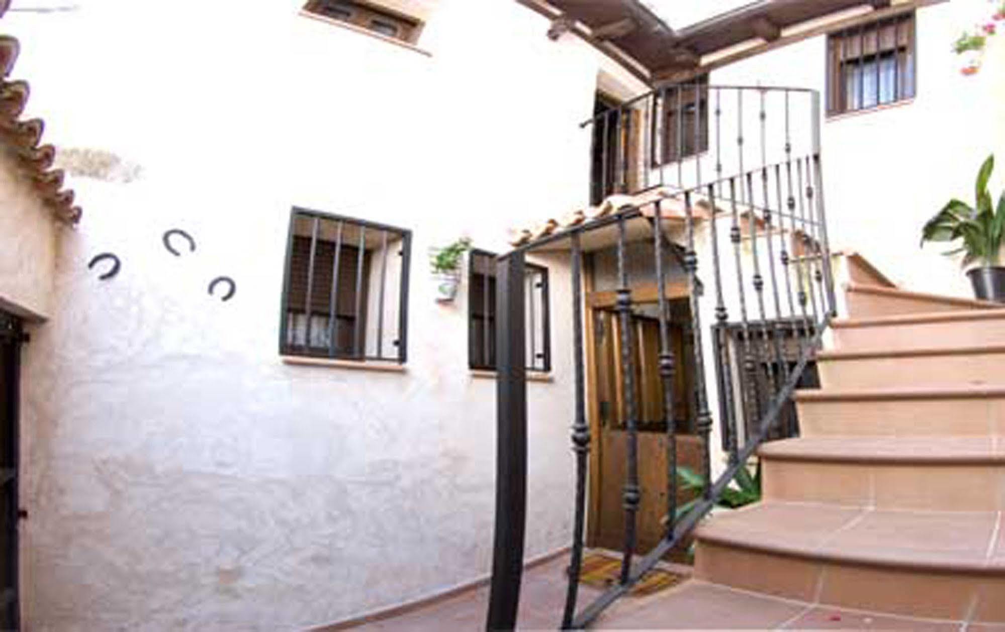 Apartamentos Valle Del Jerte El Huerto Del Cura Cabezuela Del Valle Exterior foto