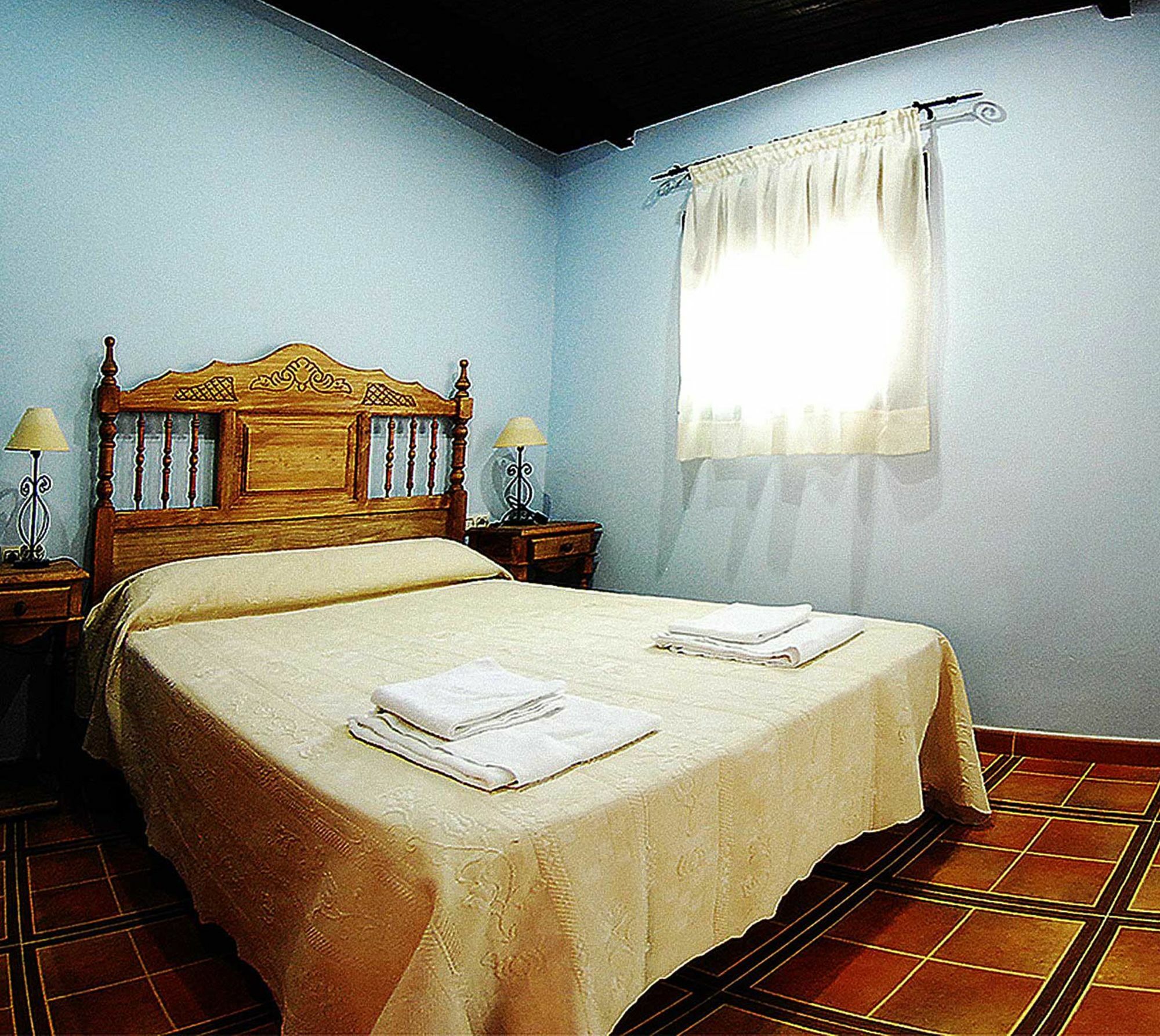 Apartamentos Valle Del Jerte El Huerto Del Cura Cabezuela Del Valle Exterior foto